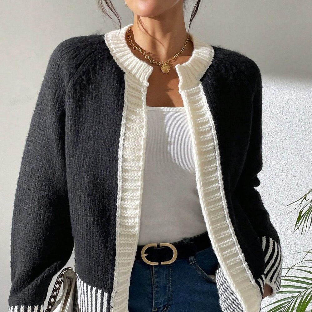 Black And White Casual Women's French Fashion Versatile Striped Knitted Cardigan - Picture 3 of 6